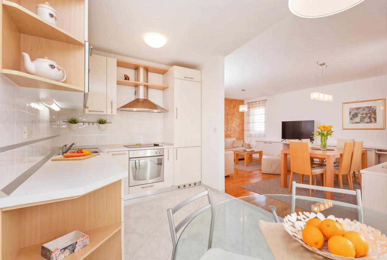 Comfortable Apartment Laura Lapad With Garage Dubrovnik Exteriör bild
